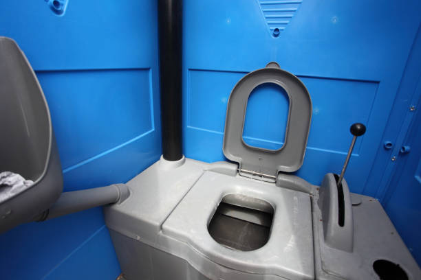 Best Portable restroom trailer rental  in Ogden, KS